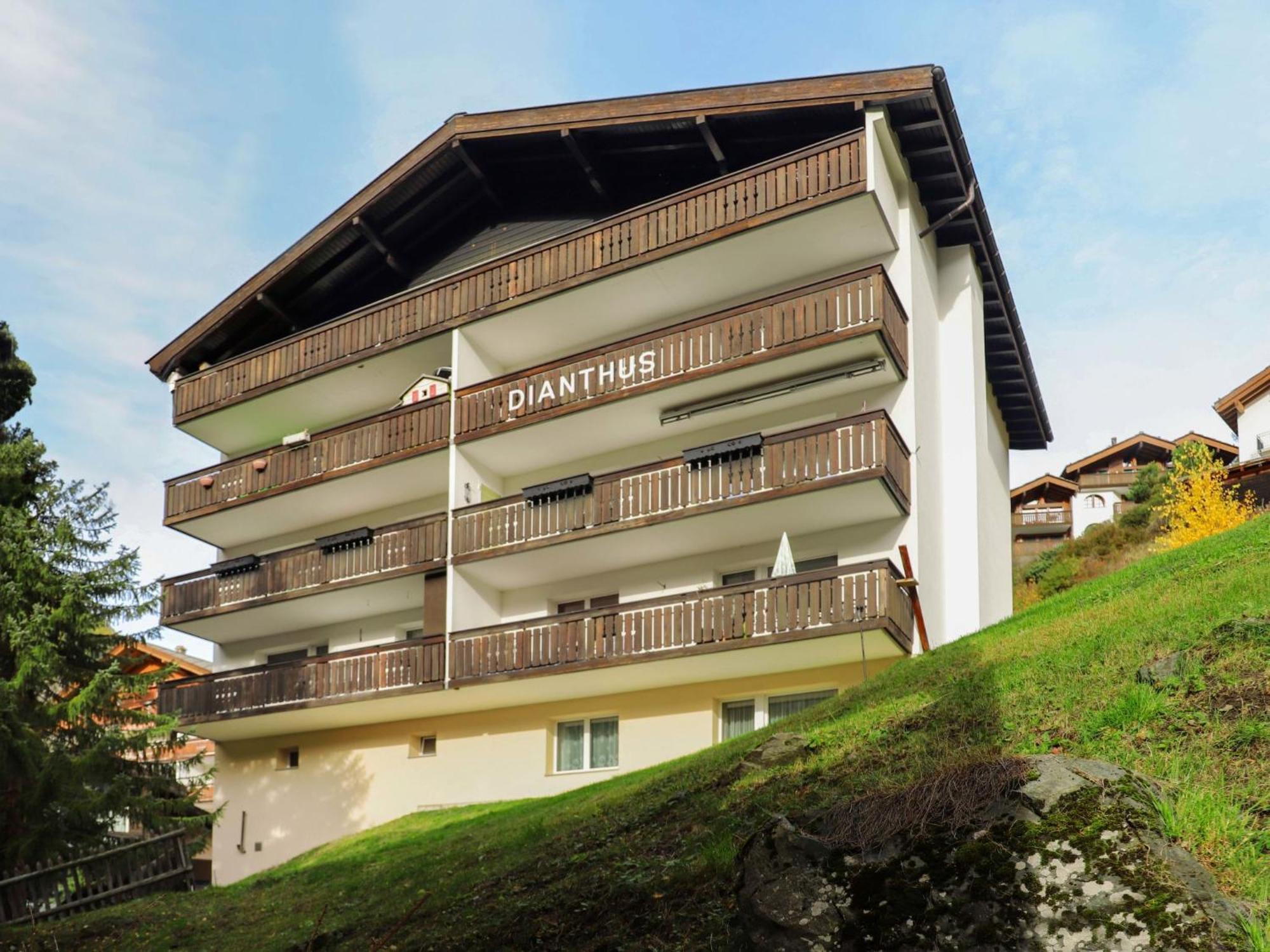 Apartment Dianthus-1 By Interhome Zermatt Luaran gambar